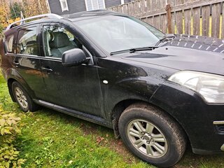 2011 Citroen C-Crosser, чёрный, 900000 рублей, вид 3