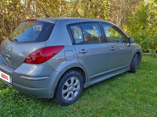 2011 Nissan Tiida I Рестайлинг, серый, 626000 рублей, вид 3