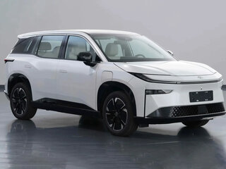 2026 Toyota bZ3X 58.3 kWh, белый, 2732000 рублей, вид 1