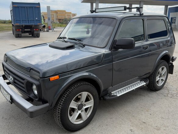 2019 Lada (ВАЗ) 2121 (4x4) I Рестайлинг, серебристый - вид 3