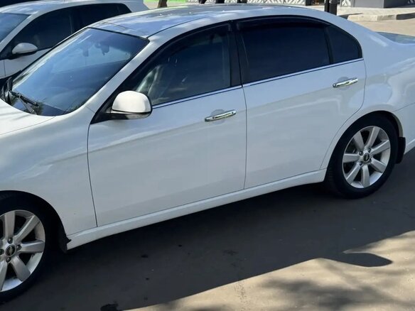 2011 Chevrolet Epica V250 Рестайлинг, белый - вид 8