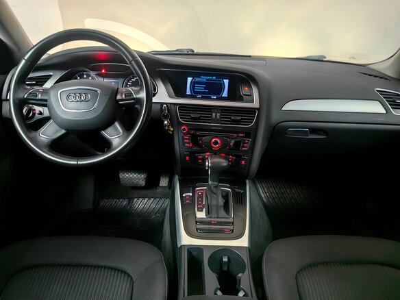 2014 Audi A4 IV (B8) Рестайлинг, красный, 1038000 рублей - вид 5