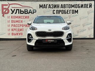2019 Kia Sportage IV Рестайлинг, белый, 1930000 рублей, вид 2