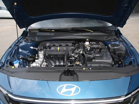 2026 Hyundai Elantra VII (CN7) Рестайлинг, синий, 1997000 рублей, вид 5