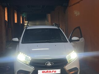 2017 Lada (ВАЗ) XRAY I, белый, 710000 рублей, вид 3