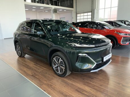 2026 Geely EX5 Гибрид EM-R, зелёный, 3829990 рублей, вид 2