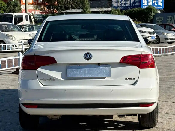 2023 Volkswagen Bora IV (China Market) Рестайлинг, белый, 1137263 рублей - вид 4
