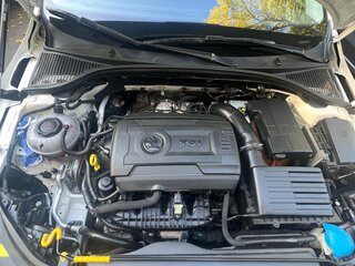 2013 Skoda Octavia III (A7), белый, 1680000 рублей, вид 2