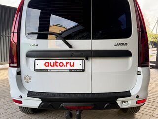 2017 Lada (ВАЗ) Largus I, белый, 830000 рублей, вид 5