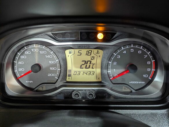 2013 Suzuki Burgman (SkyWave) 650, серебристый, 639000 рублей - вид 9