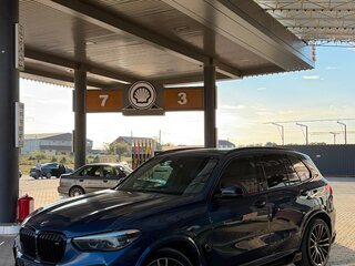 2018 BMW X5 40i IV (G05/G18), синий, 5100000 рублей, вид 5