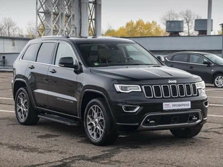 2021 Jeep Grand Cherokee IV (WK2) Рестайлинг, чёрный, 5429000 рублей, вид 3