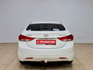 2013 Hyundai Elantra V (MD), белый, 730000 рублей, вид 5