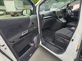 2012 Toyota Vellfire I, белый, 2200000 рублей, вид 5