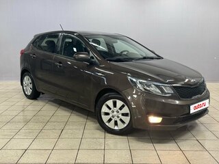 2017 Kia Rio III Рестайлинг, коричневый, 890000 рублей, вид 3