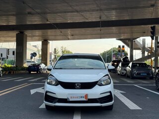 2021 Honda Fit IV, белый, 1156000 рублей, вид 2