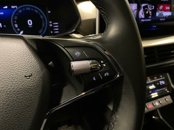 2022 Skoda Kodiaq I Рестайлинг, синий, 3949000 рублей - вид 19