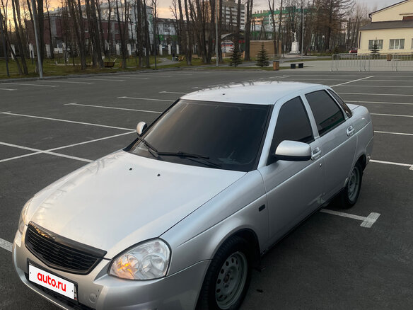 2010 Lada (ВАЗ) Priora I, серебристый, 270000 рублей - вид 1