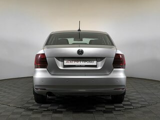 2017 Volkswagen Polo V Рестайлинг, серебристый, 1118000 рублей, вид 5