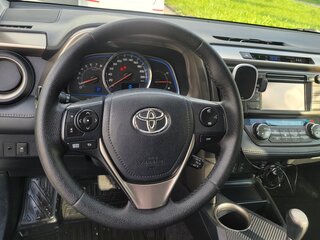 2013 Toyota RAV4 IV (XA40), белый, 1550000 рублей, вид 5