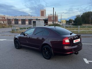 2012 Skoda Octavia II (A5) Рестайлинг, красный, 740000 рублей, вид 4