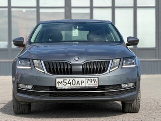 2017 Skoda Octavia III (A7) Рестайлинг, серый, 1695000 рублей, вид 4