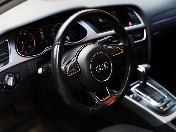 2013 Audi A4 IV (B8) Рестайлинг, чёрный, 1320000 рублей - вид 9
