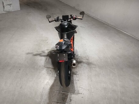 2020 KTM 1290 Super Duke R, чёрный, 1240000 рублей, вид 4