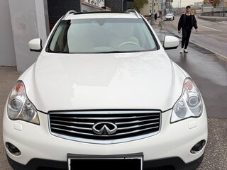2009 Infiniti EX EX35 5-speed I (J50), белый, 1300000 рублей, вид 1
