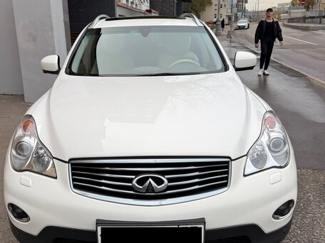 2009 Infiniti EX EX35 5-speed I (J50), белый, 1300000 рублей, вид 1