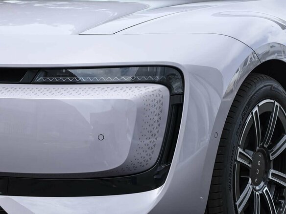 2026 Audi E5 83 kWh, серебристый, 7620000 рублей - вид 5