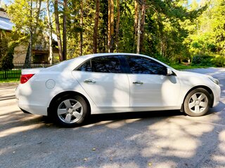 2012 Chevrolet Malibu VIII, белый, 1100000 рублей, вид 4