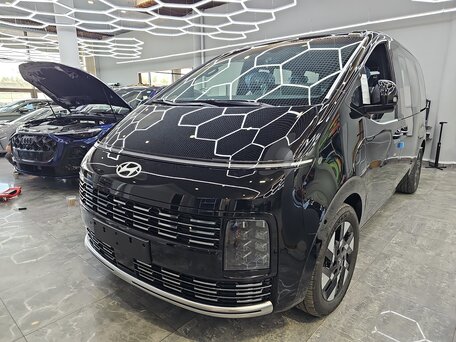 2026 Hyundai Staria I Рестайлинг, чёрный, 7450000 рублей, вид 4