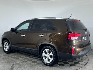 2015 Kia Sorento II Рестайлинг, коричневый, 1750000 рублей, вид 5
