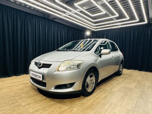 2007 Toyota Auris I, серебристый, 499000 рублей - вид 2