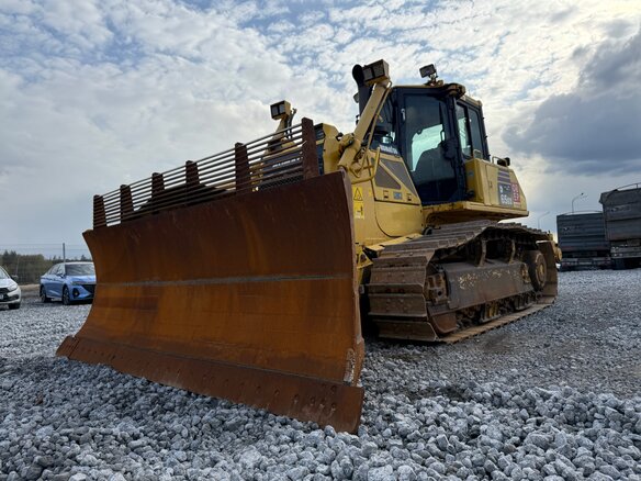 2017 Komatsu D65, жёлтый, 12300000 рублей - вид 5