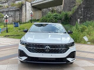 2023 Volkswagen Lavida III Рестайлинг, белый, 1150999 рублей, вид 2