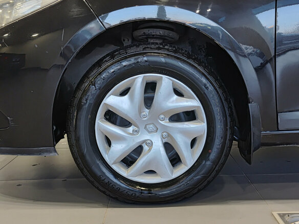 2013 Renault Fluence I, чёрный, 570000 рублей - вид 17