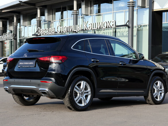 2020 Mercedes-Benz GLA 200 II (H247), чёрный, 2387000 рублей - вид 4