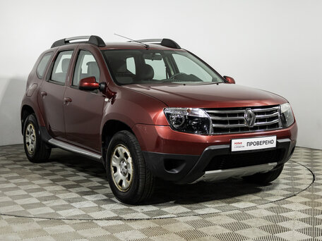 2014 Renault Duster I, красный, 930989 рублей, вид 3