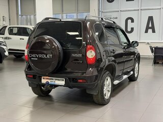 2014 Chevrolet Niva I Рестайлинг, коричневый, 655000 рублей, вид 5