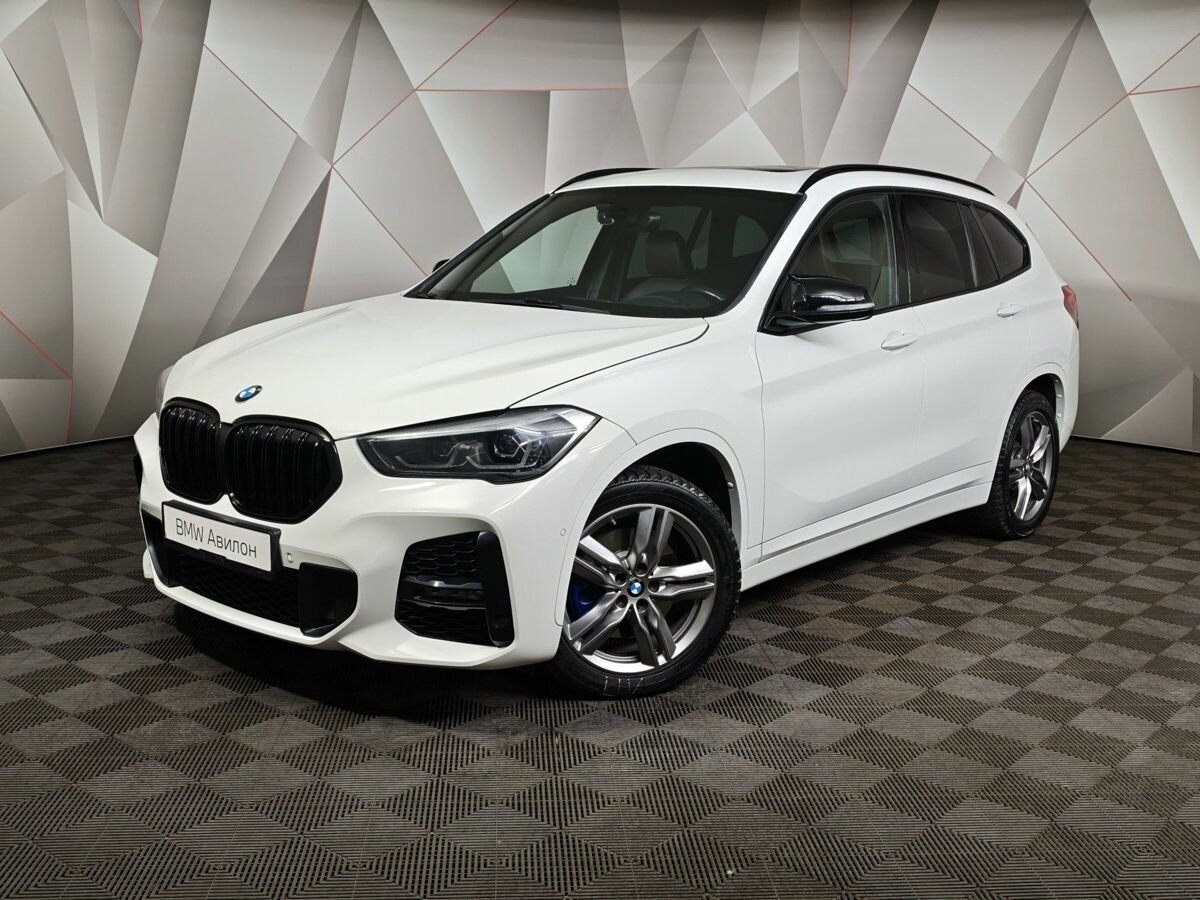 Открыть фотографии: BMW X1 II (F48) Рестайлинг