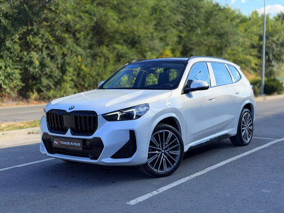 2026 BMW X1 25Li xDrive III (U11/U12), белый - вид 4