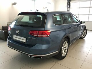 2016 Volkswagen Passat Alltrack B8, серый, 2650000 рублей, вид 2