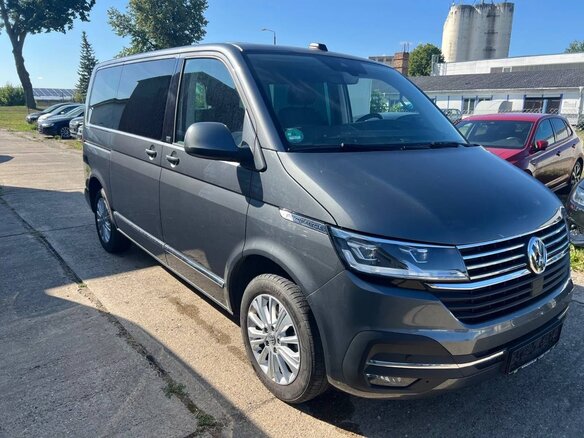 2022 Volkswagen Multivan T6 Рестайлинг, серый, 5479174 рублей - вид 17