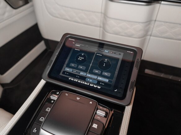 2025 Mercedes-Benz V-Класс Extra Long 300 d экстра длинный III (W447) Рестайлинг 2, чёрный, 36040000 рублей - вид 27