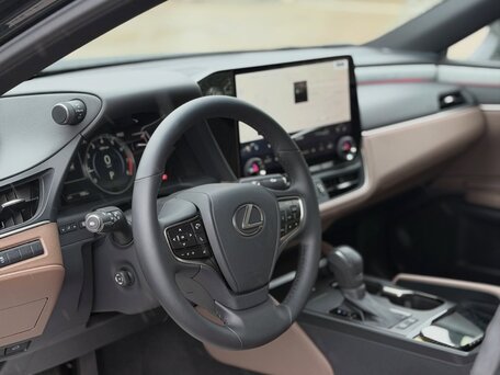 2025 Lexus ES 200 VII Рестайлинг 2, чёрный, 6140000 рублей, вид 5