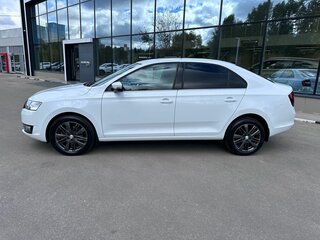 2017 Skoda Rapid I Рестайлинг, белый, 1349000 рублей, вид 2