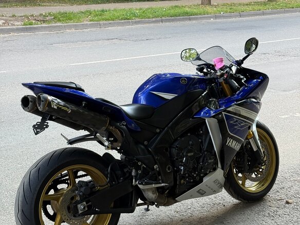 2013 Yamaha YZF-R1, синий, 1130000 рублей - вид 2