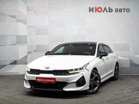 Kia K5 III